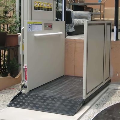 satın al Engelliler için bir kişilik hidrolik asansör / ev için 8 metrelik dikey sandalye asansörü online manufacture